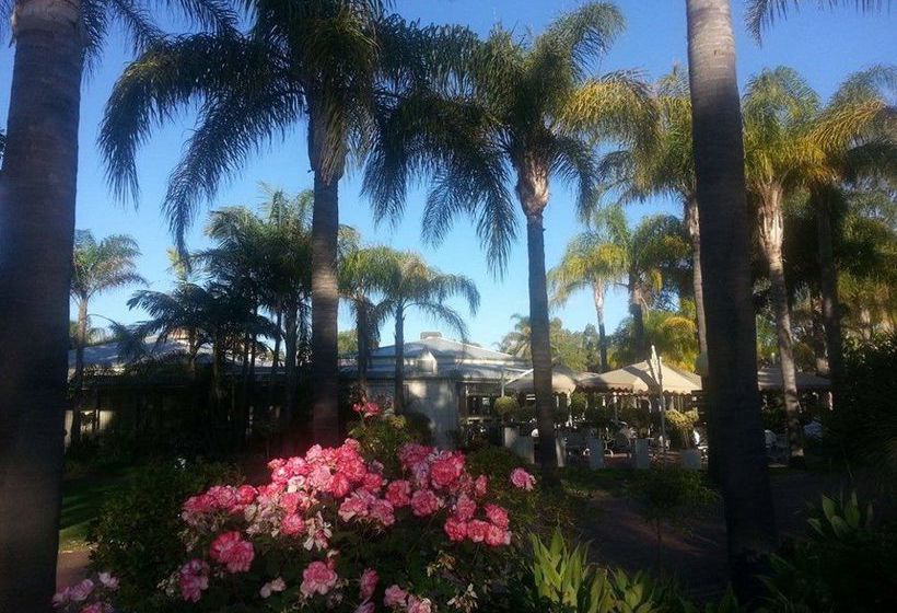 Hotel Swan Valley Oasis Resort | Henley Brook | Western Australia | Australia 7