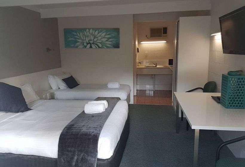 Buderim Fiesta Motel | Tanawha | Queensland | Australia 5