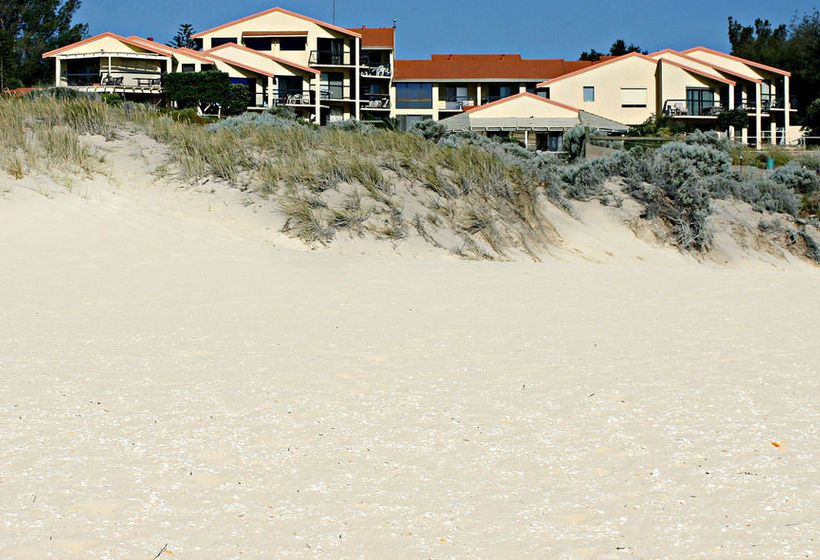 Scarborough & Absolutely Beachfront