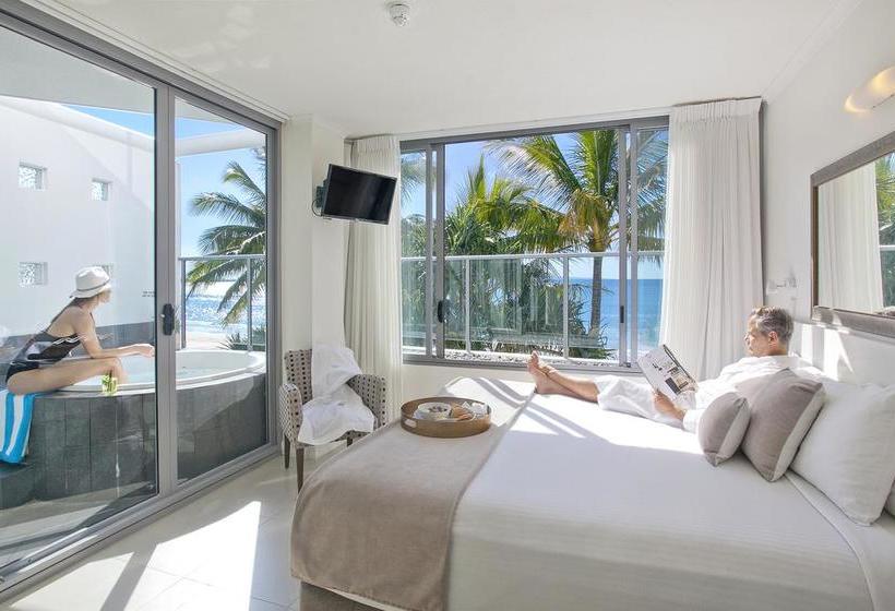 On The Beach Noosa | Noosa Heads | Queensland | Australia 1