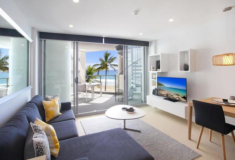 On The Beach Noosa | Noosa Heads | Queensland | Australia 10