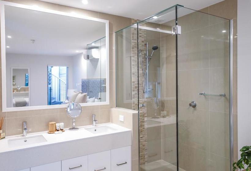 On The Beach Noosa | Noosa Heads | Queensland | Australia 12