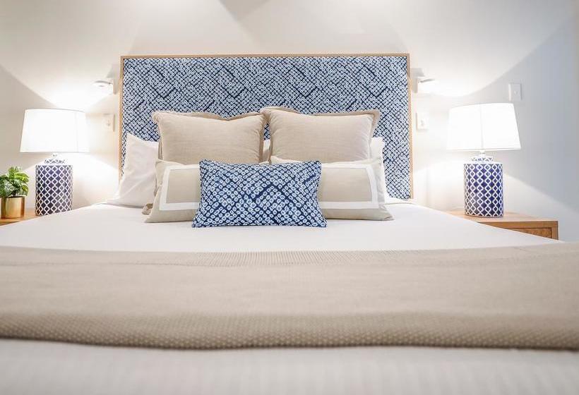 On The Beach Noosa | Noosa Heads | Queensland | Australia 13