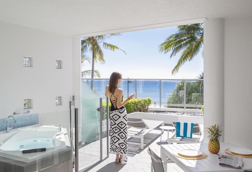 On The Beach Noosa | Noosa Heads | Queensland | Australia 7