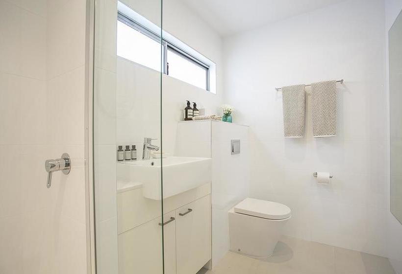 10 Hastings Street Boutique Motel | Noosa Heads | Queensland | Australia 6