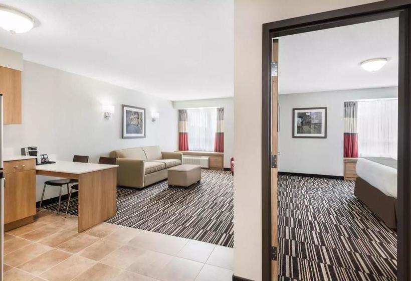 Microtel Inn & Suites By Wyndham Sudbury | Sudbury | Ontario | Canada 4