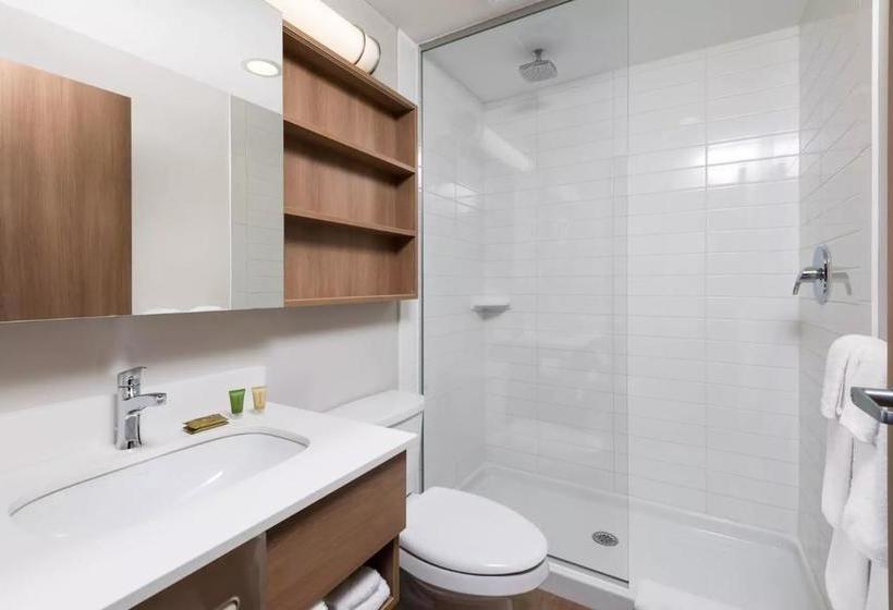 Microtel Inn & Suites By Wyndham Sudbury | Sudbury | Ontario | Canada 7