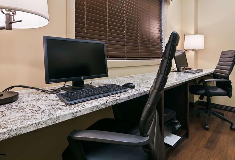 Hotel Best Western Plus Lacombe Inn & Suites | Red Deer | Alberta | Canada 13