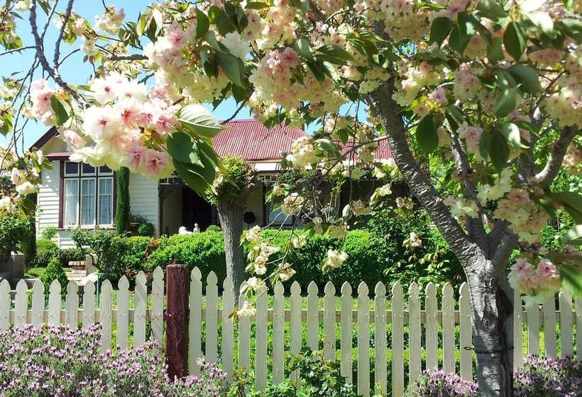 Hotel Barnsley House Bed & Breakfast | Beechworth | Victoria | Australia 12