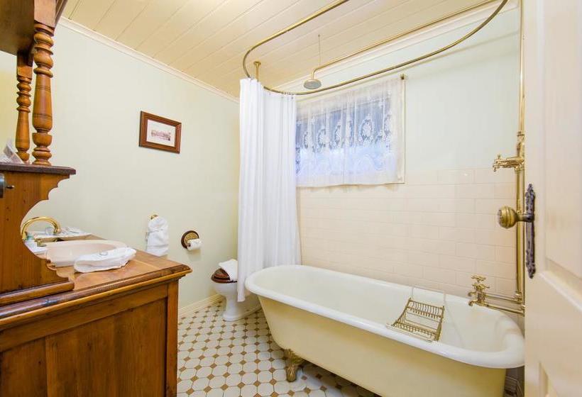 Hotel Barnsley House Bed & Breakfast | Beechworth | Victoria | Australia 2