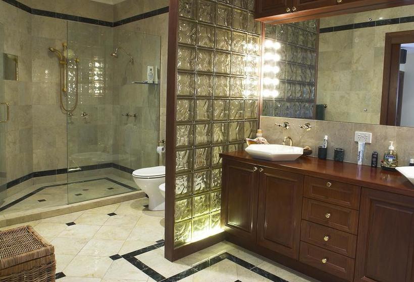 Bed and Breakfast Kingfishers Manor | Doonan | Queensland | Australia 10