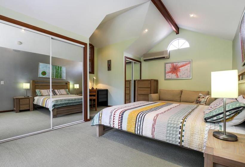 Bed and Breakfast Kingfishers Manor | Doonan | Queensland | Australia 14