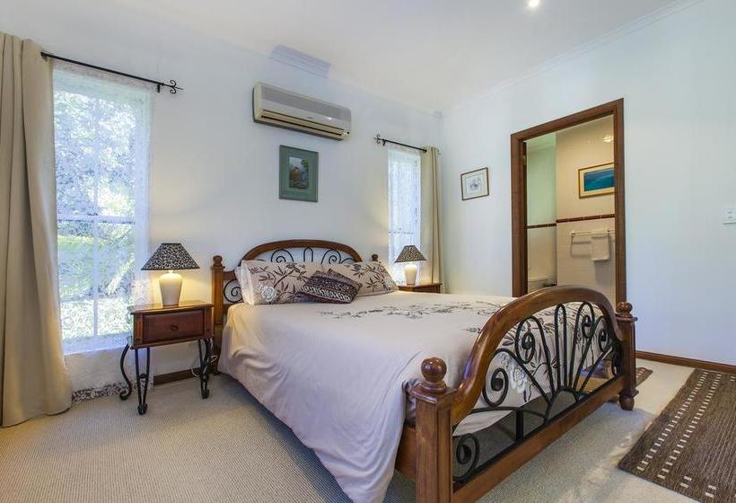 Bed and Breakfast Kingfishers Manor | Doonan | Queensland | Australia 15