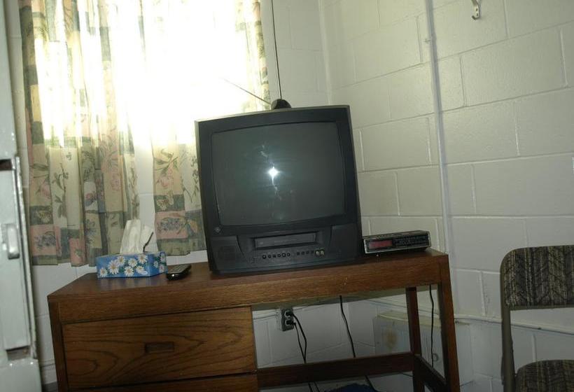 Hotel Jailhouse Bed & Breakfast | Valemount | British Columbia | Canada 5