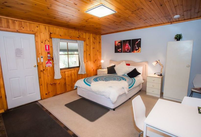 Seppelts View Cabins | Seppeltsfield | South Australia | Australia 6