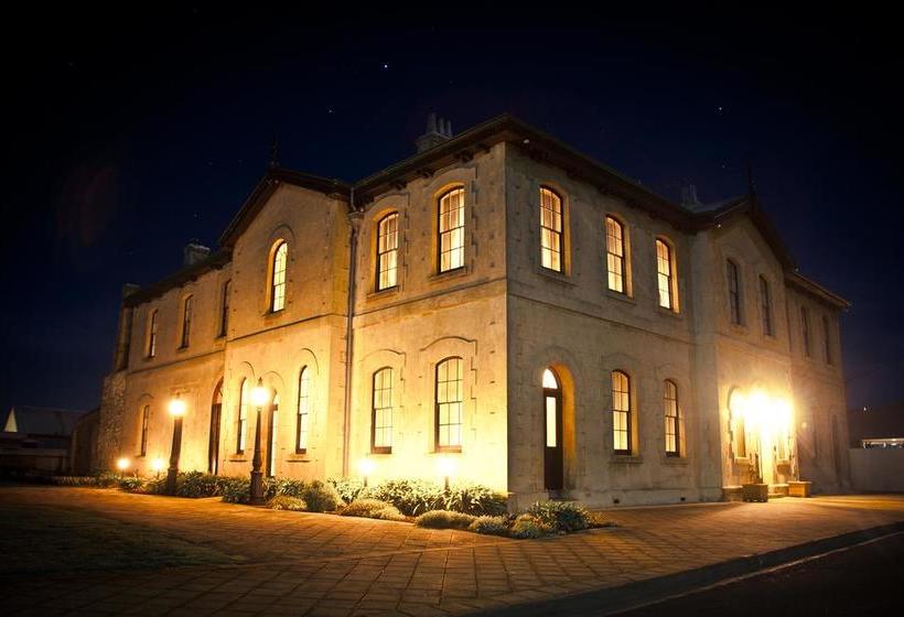 Bed and Breakfast The Customs House | Port Macdonnell | South Australia | Australia 4