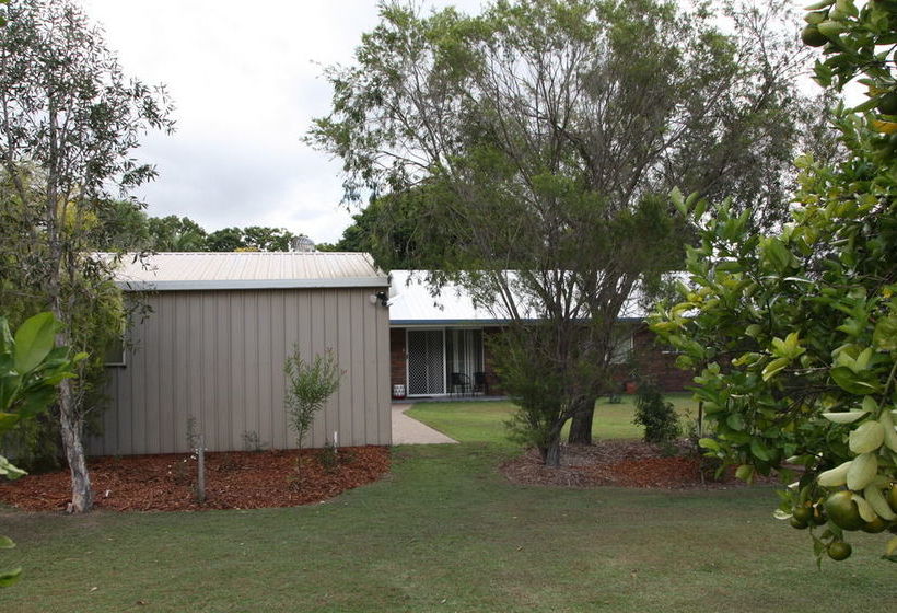 Bottlebrush B&b | Tinana | Queensland | Australia 14