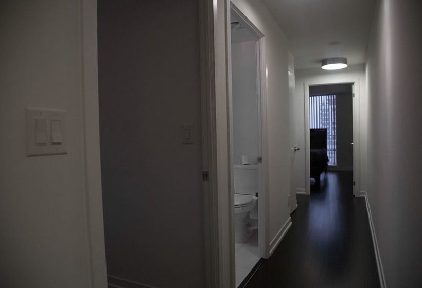 The Corporate Suites - King & John | Toronto | Ontario | Canada 4