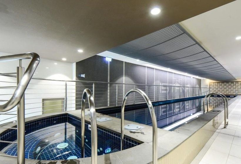 Urbanminder At Istana | Melbourne | Victoria | Australia 15