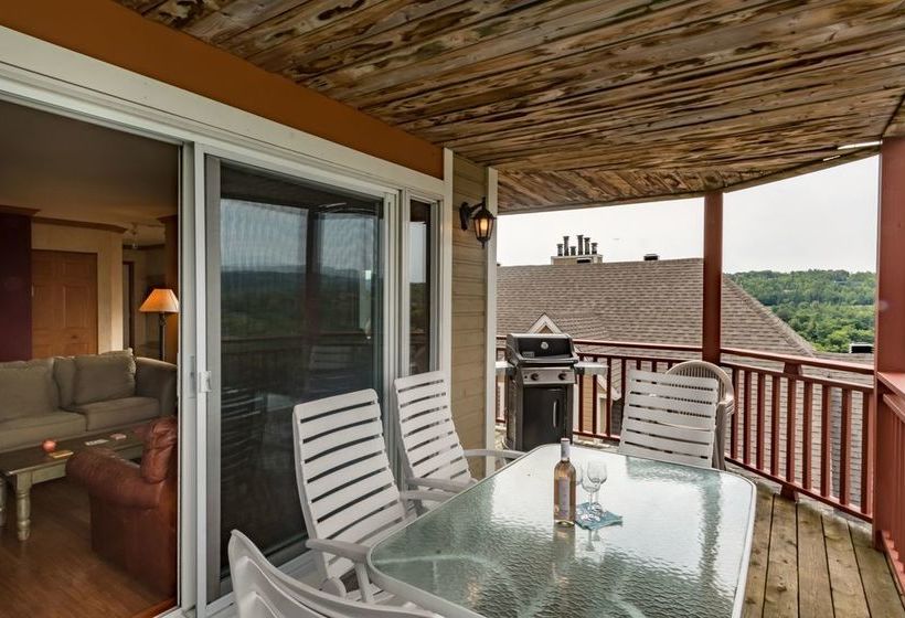 Les Hauts Bois | Mont Tremblant | Quebec | Canada 13