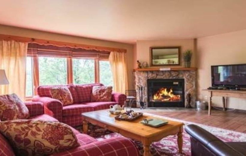 Les Hauts Bois | Mont Tremblant | Quebec | Canada 19