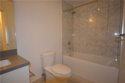 Elites Suites One Bedroom Townhouse | Toronto | Ontario | Canada 18