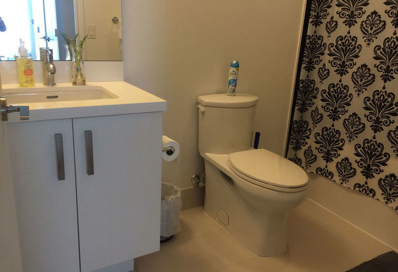 Elites Suites One Bedroom Townhouse | Toronto | Ontario | Canada 20