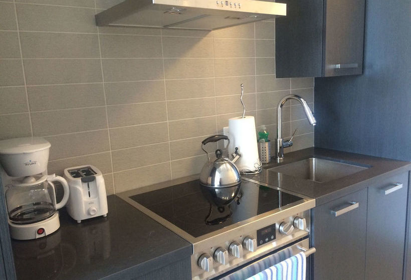 Elites Suites One Bedroom Townhouse | Toronto | Ontario | Canada 7