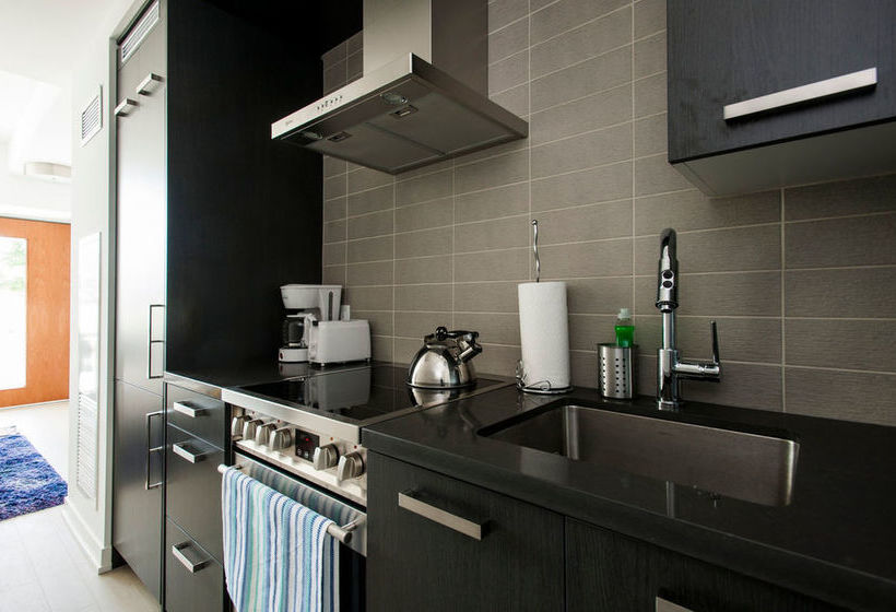 Elites Suites One Bedroom Townhouse | Toronto | Ontario | Canada 8