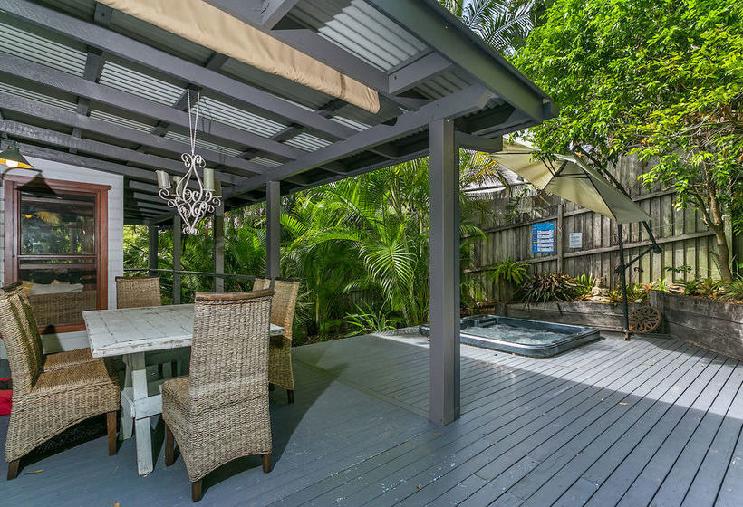 Bottlebrush Cottage | Byron Bay | New South Wales | Australia 16