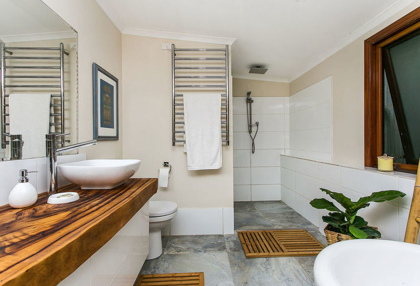 Bottlebrush Cottage | Byron Bay | New South Wales | Australia 19