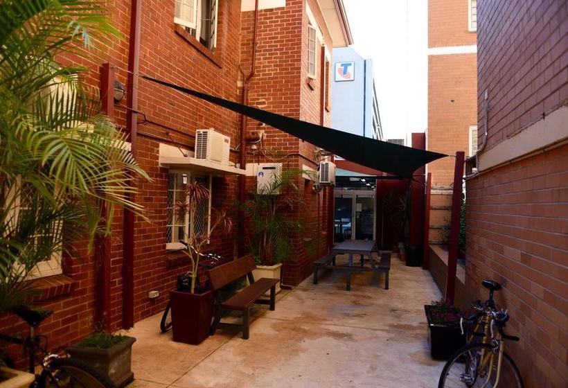 The Emperor's Crown Hostel | Perth | Western Australia | Australia 4