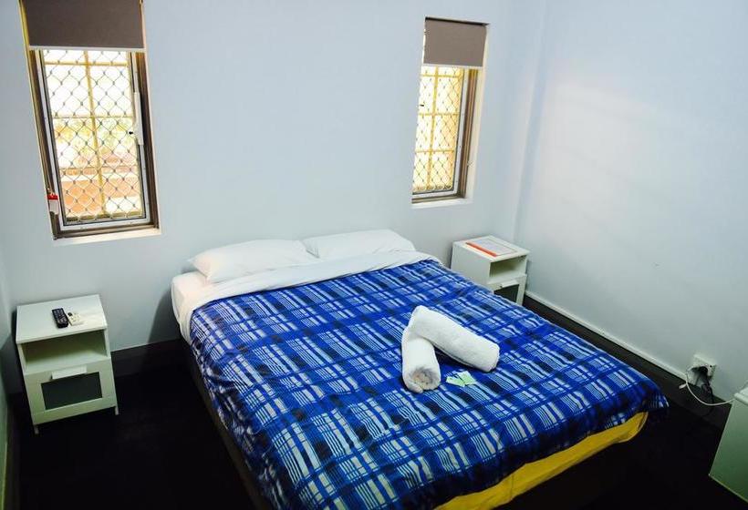 The Emperor's Crown Hostel | Perth | Western Australia | Australia 6