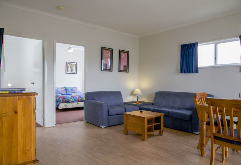 Sundowner Cabin And Tourist Park | Whyalla | South Australia | Australia 16