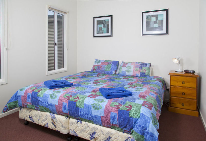 Sundowner Cabin And Tourist Park | Whyalla | South Australia | Australia 3