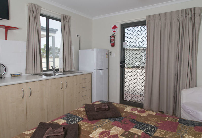 Sundowner Cabin And Tourist Park | Whyalla | South Australia | Australia 5