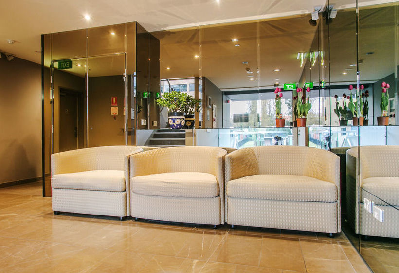 Comfy Kew Apartments | Kew | Victoria | Australia 2