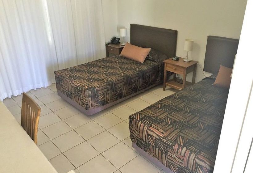 Swag Motel | Middlemount | Queensland | Australia 8