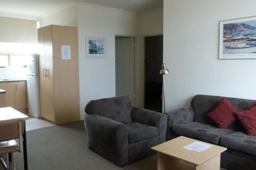 Glenelg Holiday Apartments - Corfu | Glenelg | South Australia | Australia 8