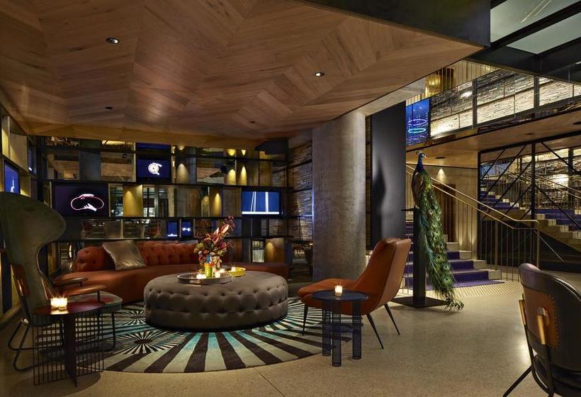 Hotel Qt Melbourne