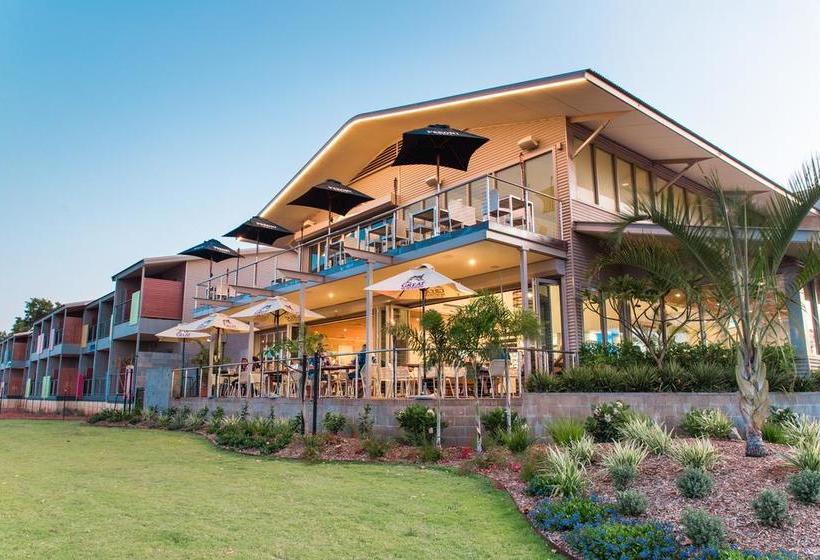 Hotel Onslow Beach Resort Onslow