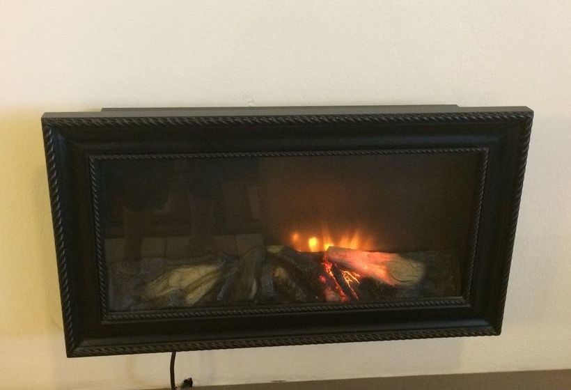 Hotel Esterhazy Motor | Esterhazy | Saskatchewan | Canada 13