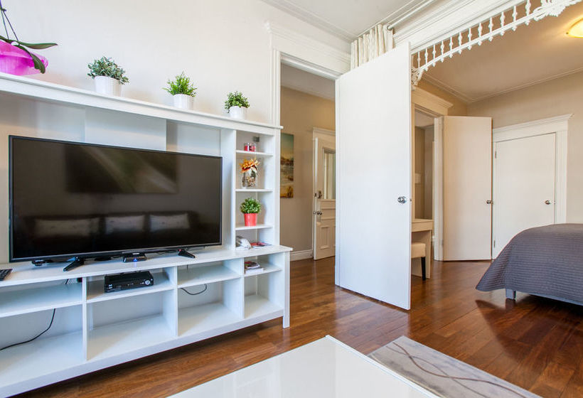 The Laurier | Montreal | Quebec | Canada