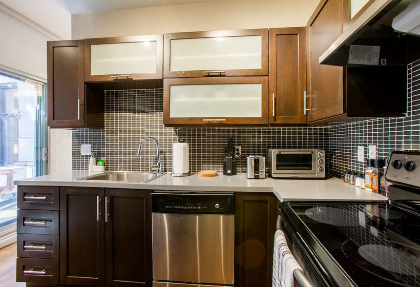 The Laurier | Montreal | Quebec | Canada 18