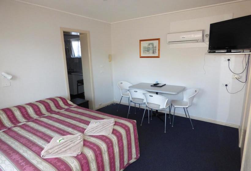 Red Chief Motel | Gunnedah | New South Wales | Australia 3