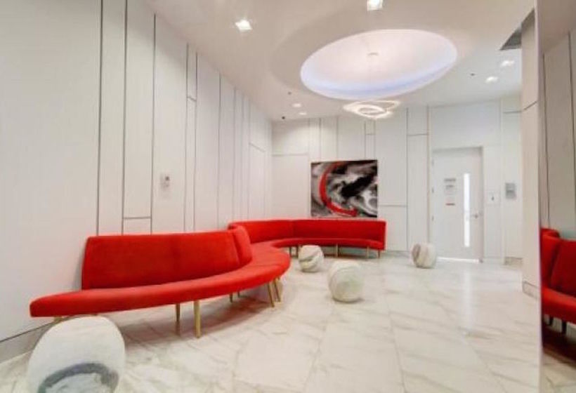 Diamond Vacation Homes - York Street | Toronto | Ontario | Canada 3