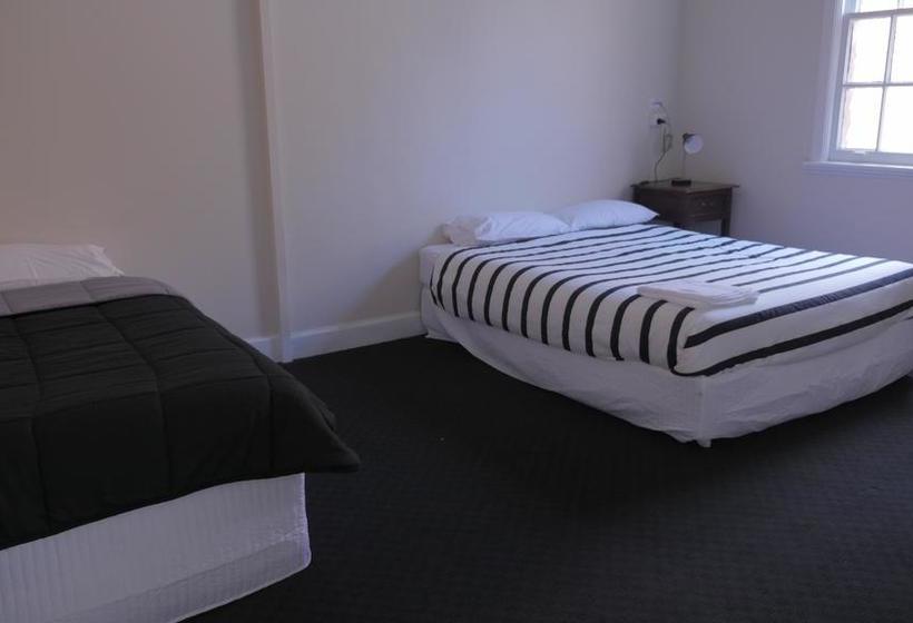 National Hotel Toowoomba Queensland