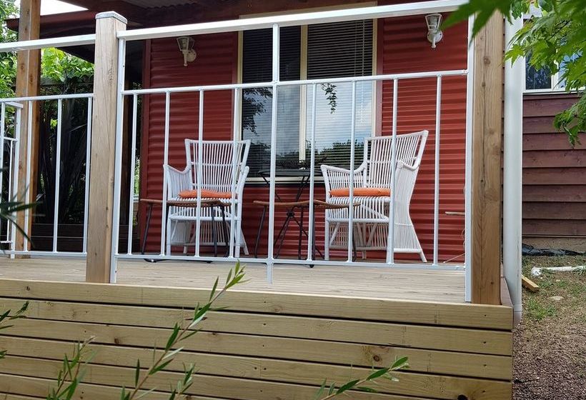 Bella Rouge Cottage | Bright | Victoria | Australia 13