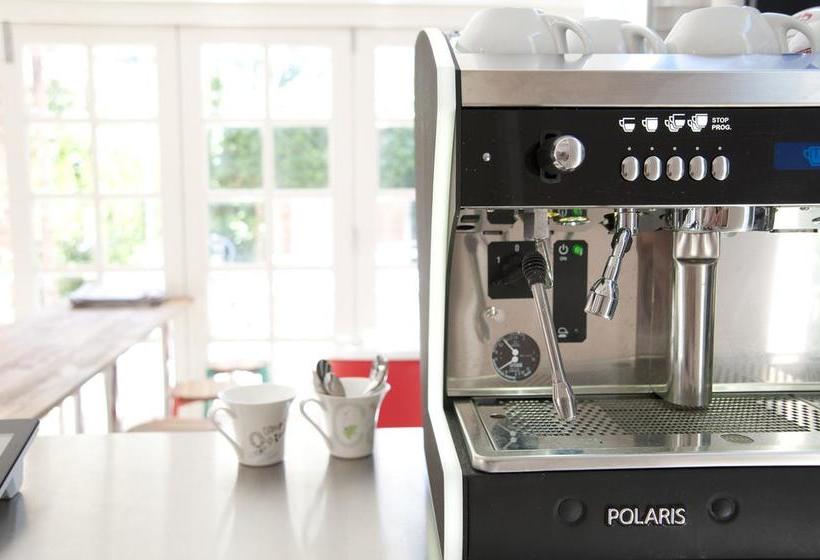 Bed and Breakfast Lowena Cafe And Accommodation | Hobart | Tasmania | Australia 13