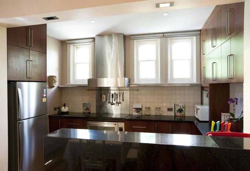 Bed and Breakfast Lowena Cafe And Accommodation | Hobart | Tasmania | Australia 5